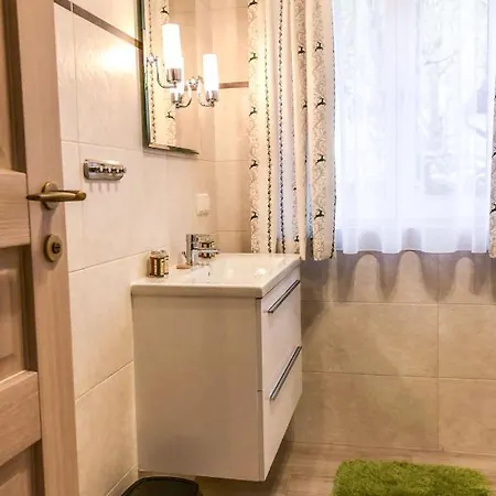 Loser Apartment